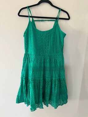 miami Green Lace Tiered Spaghetti Strap Dress